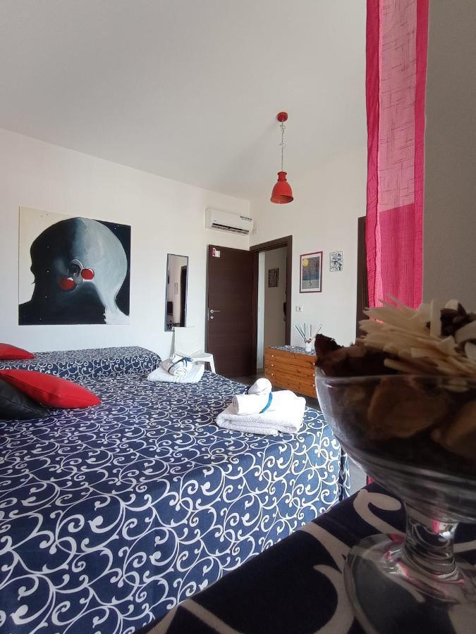 Idria B&B Barcellona-Pozzo di Gotto Bagian luar foto